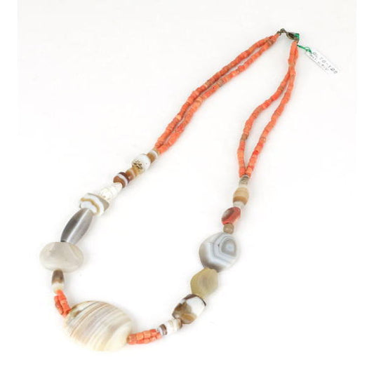 கண்ணாடி முத்து நெக்லஸ்