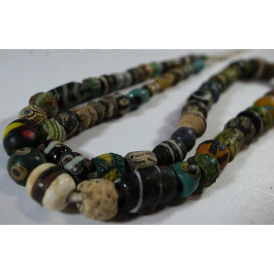 ரோமன் மணிமுத்துக்கள் தொடர்