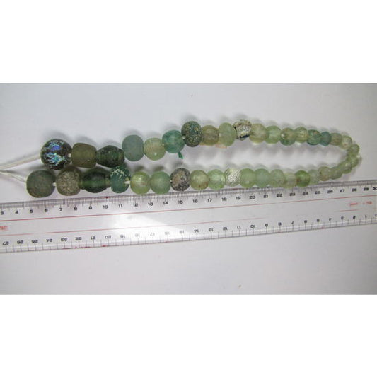 பண்டைய ரோமன் மின்னும் மண்ணெண்ணெய் கண்ணாடி