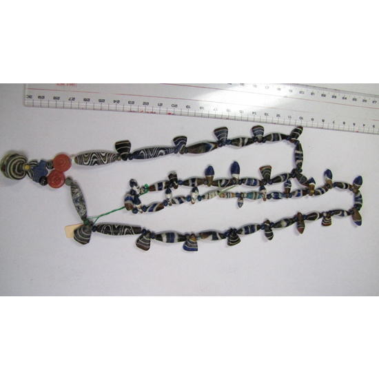 Perles Triangulaires en Mosaïque