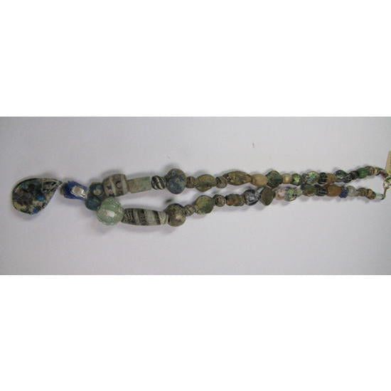 Sinaunang Romanong Iridescent na Salamin