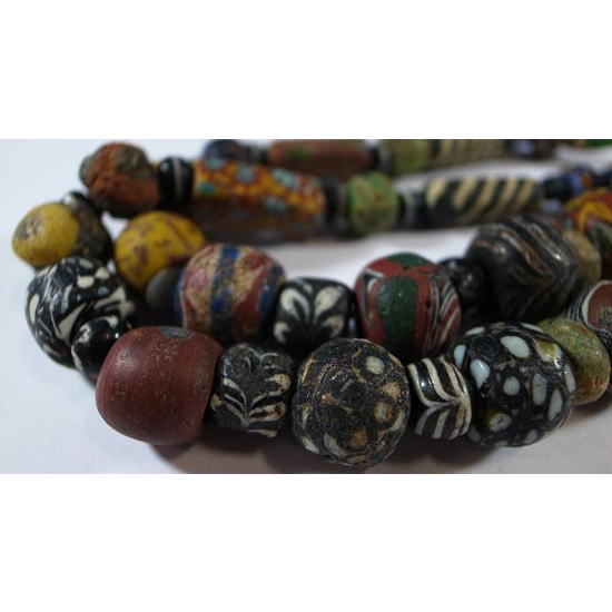 Antike islamische Perlen