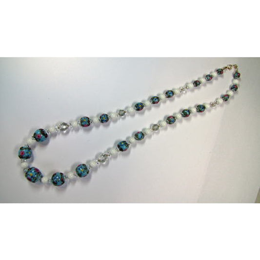 ヴィクトリア朝のビーズネックレス