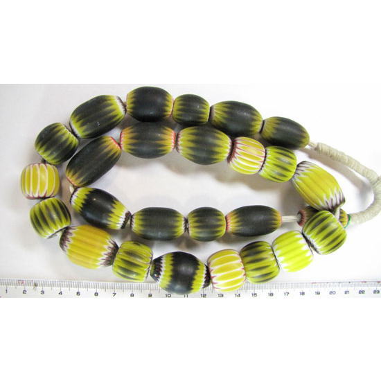 Brin de perles chevron noir et jaune