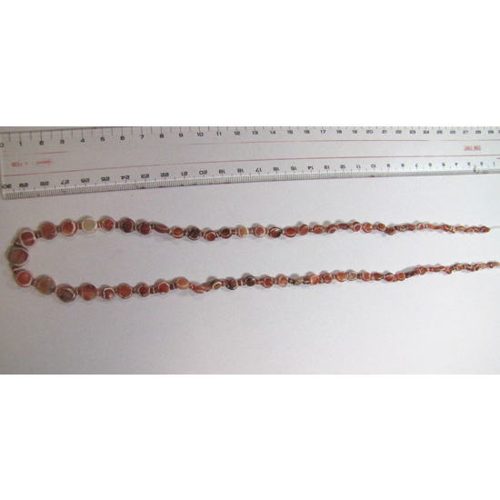エッチングされたカーネリアンビーズのストランド