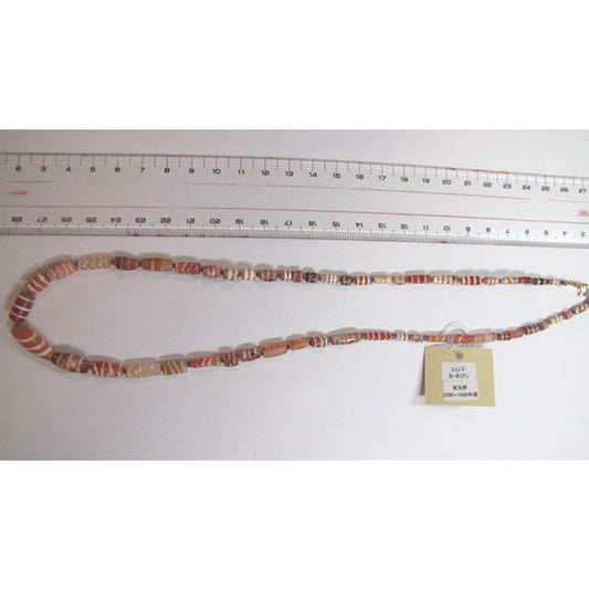エッチングされたカーネリアンビーズのストランド