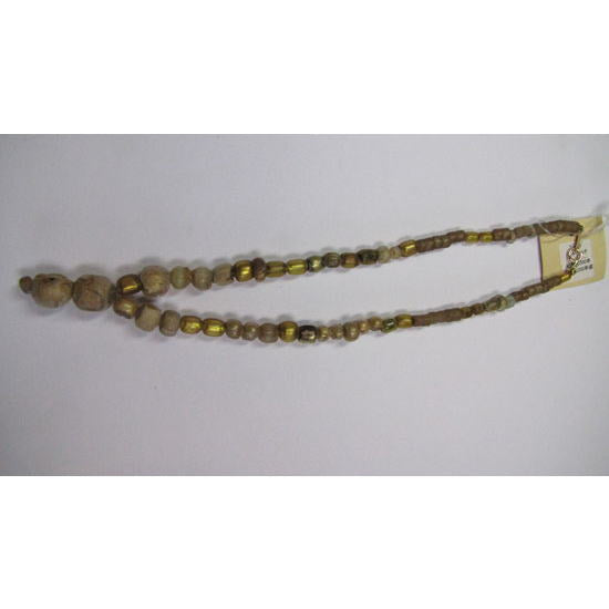 Untaian Manik-Manik Sandwich Emas