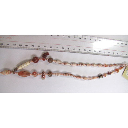 エッチングされたカーネリアンビーズのストランド