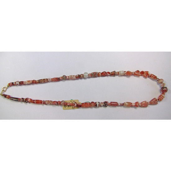 刻花紅玉髓珠串