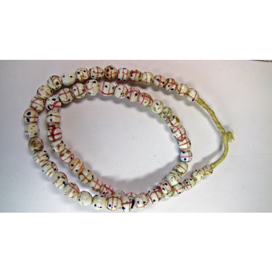 メディスンマンビーズストランド