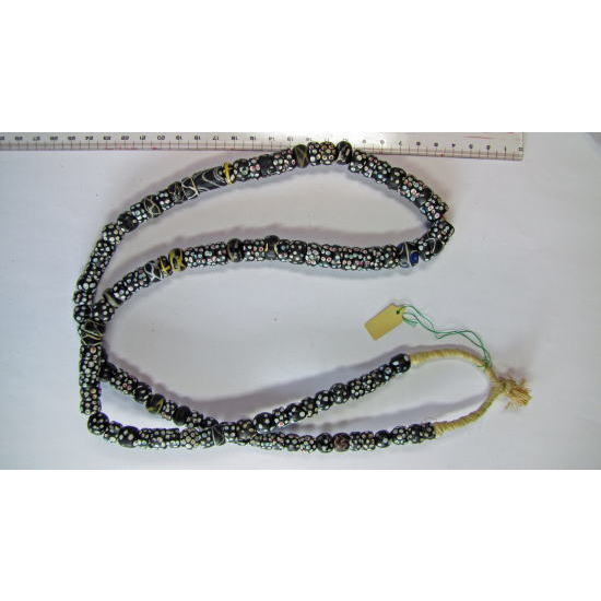 水玉模様ビーズストランド