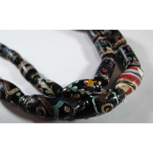 フラワービーズストランド