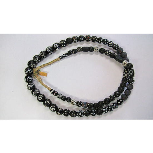 六つのビーズストランド