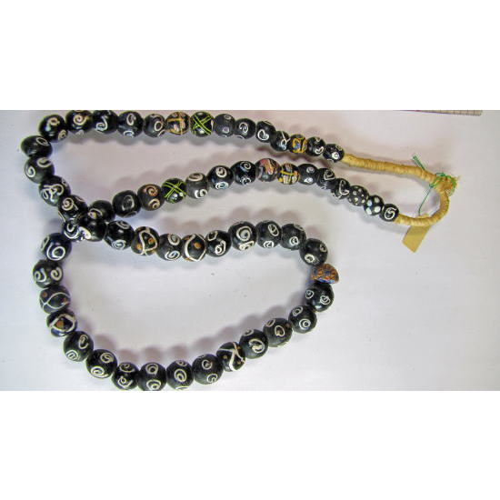 六つのビーズストランド