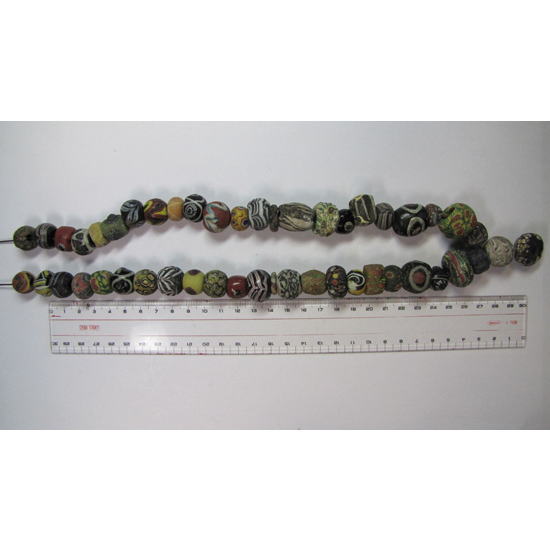 Нить древних исламских бусин