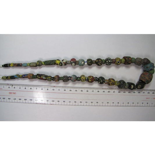 प्राचीन इस्लामी मोती की माला