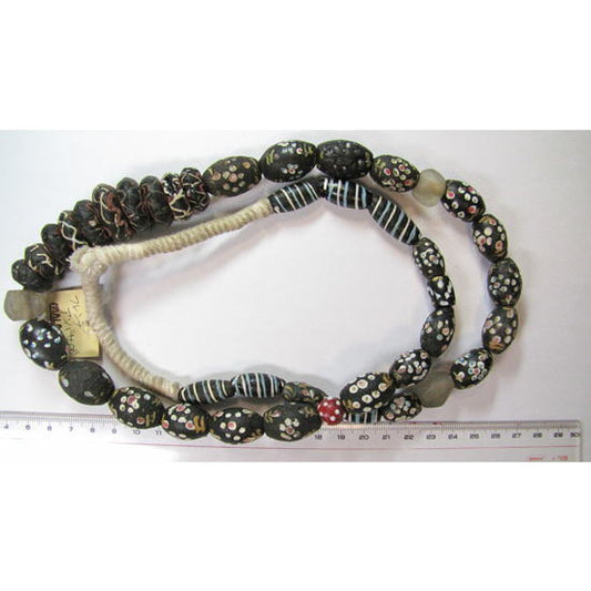 フレンチアンバサダービーズストランド