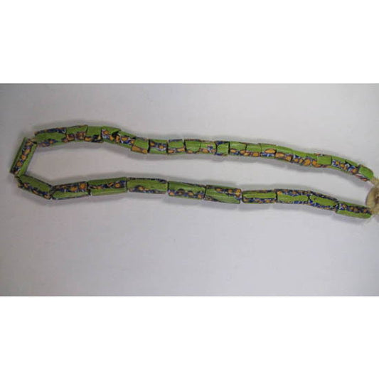 Untaian Manik-Manik Kaca Millefiori