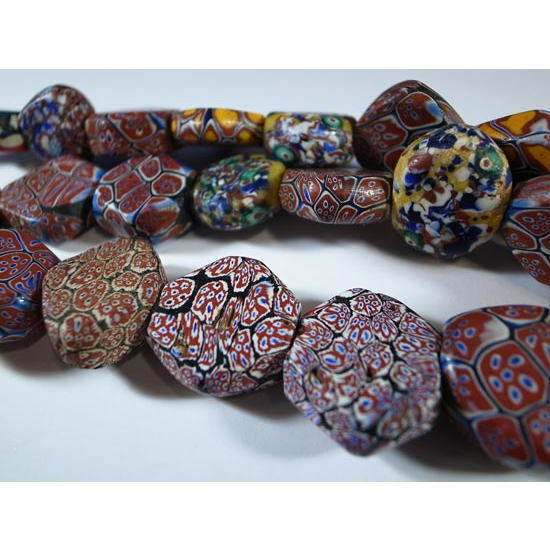 ミレフィオリ・ベガ・ビーズストランド