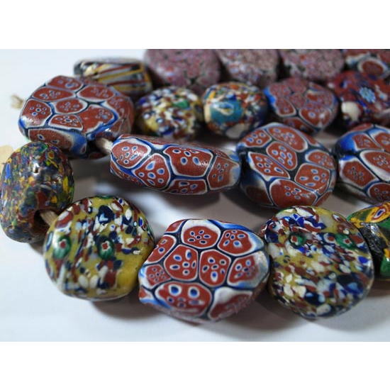 ミレフィオリ・ベガ・ビーズストランド