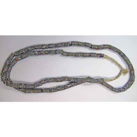 ミルフィオリガラスビーズストランド