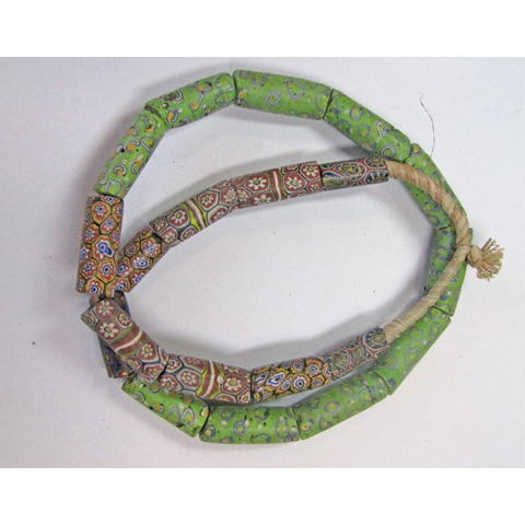 ミルフィオリガラスビーズストランド