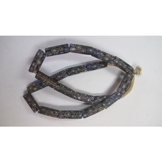 ミルフィオリガラスビーズストランド