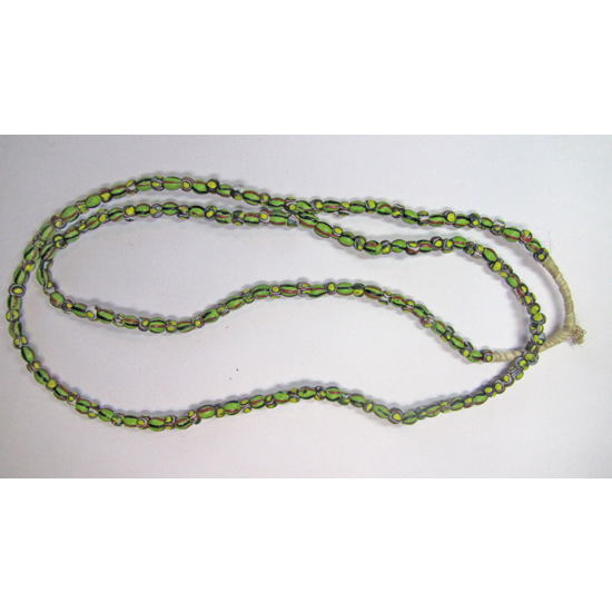 トレードビーズストランド