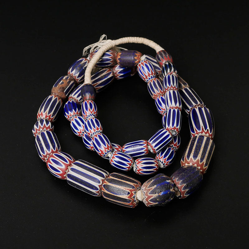 Collana di perline a chevron