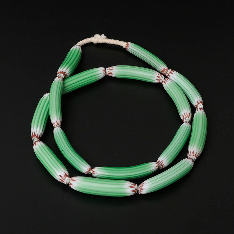 肘形シェブロンビーズストランド