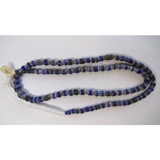 シェブロンビーズストランド