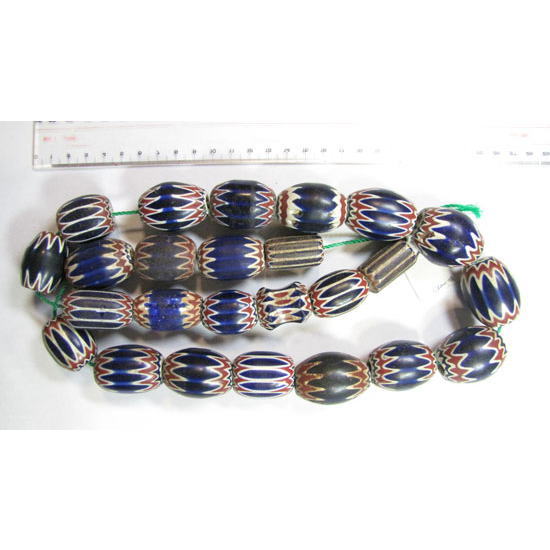 Chevron-Perlenstrang