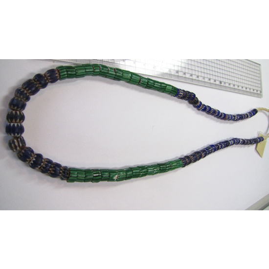 シェブロンビーズストランド