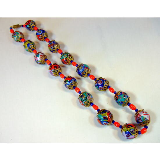 维多利亚风格珠子项链