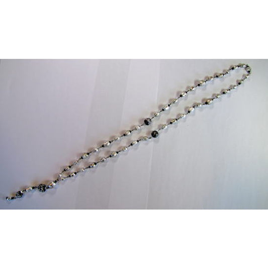 ヴィクトリア朝のビーズネックレス