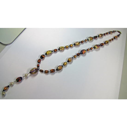 ヴィクトリア朝のビーズネックレス