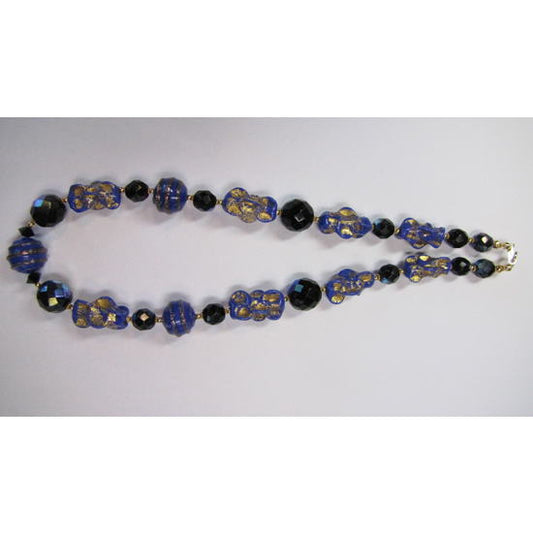 ヴィクトリア朝のビーズネックレス