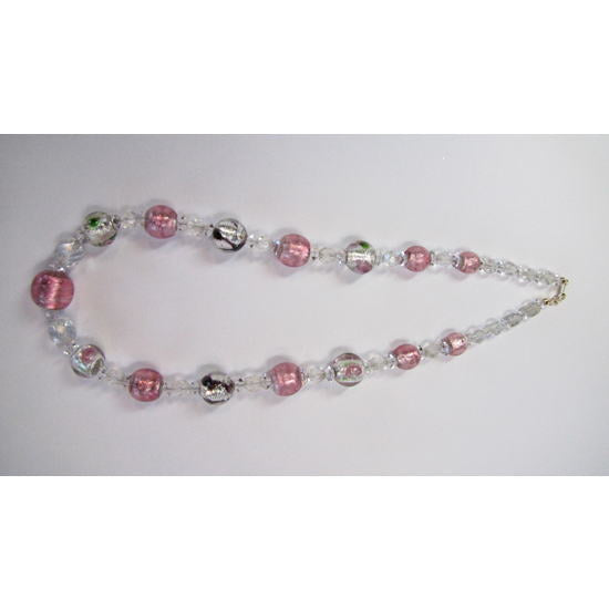 ヴィクトリア朝のビーズネックレス