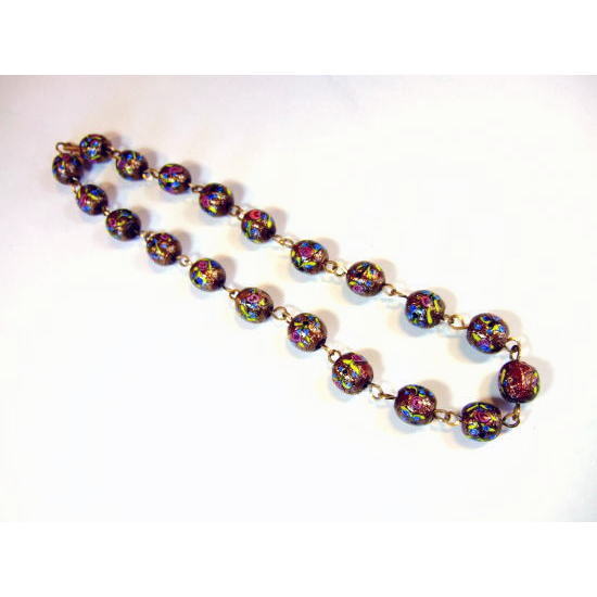 Colar de Contas Vitorianas