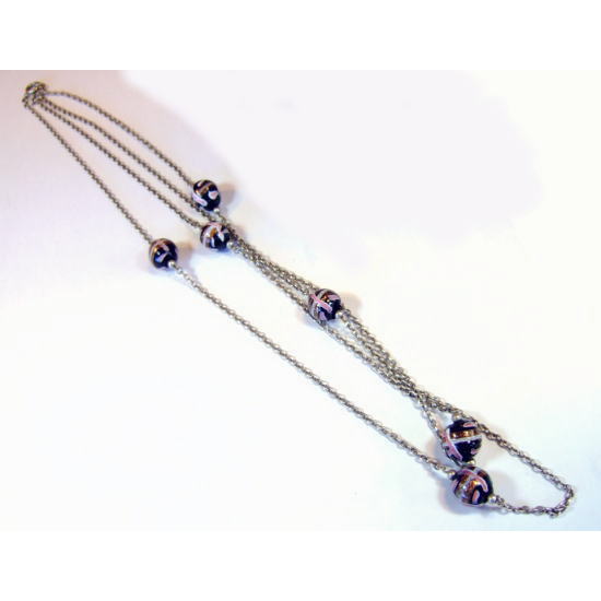 ヴィクトリア朝のビーズネックレス