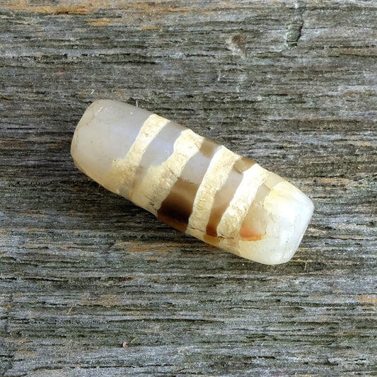 ストライプ模様のジービーズ