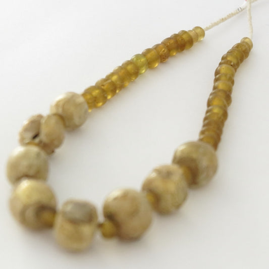 ゴールドサンドイッチビーズストランド