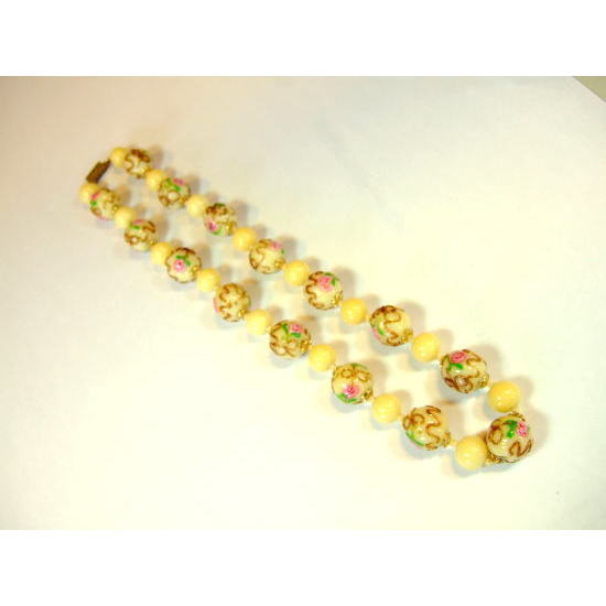 وکٹورین موتیوں کا ہار