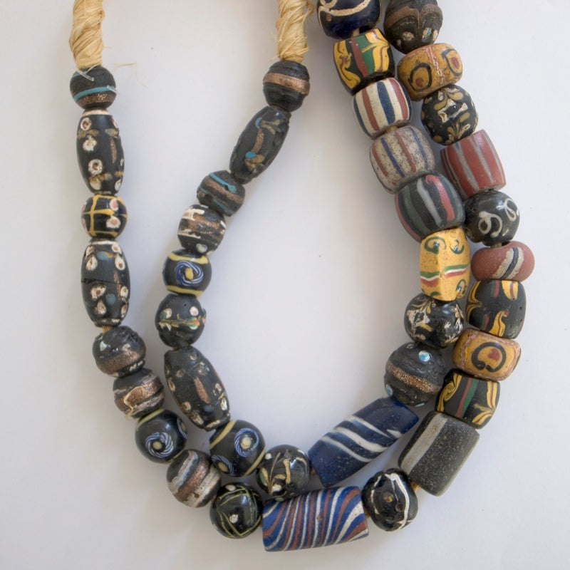 トレードビーズストランド