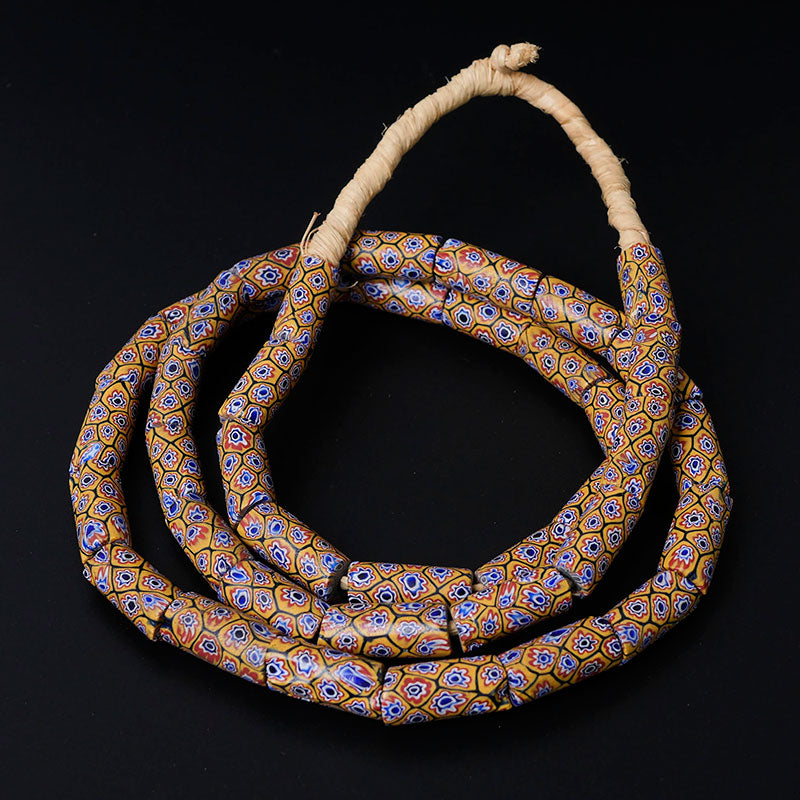 ミルフィオリガラスビーズストランド