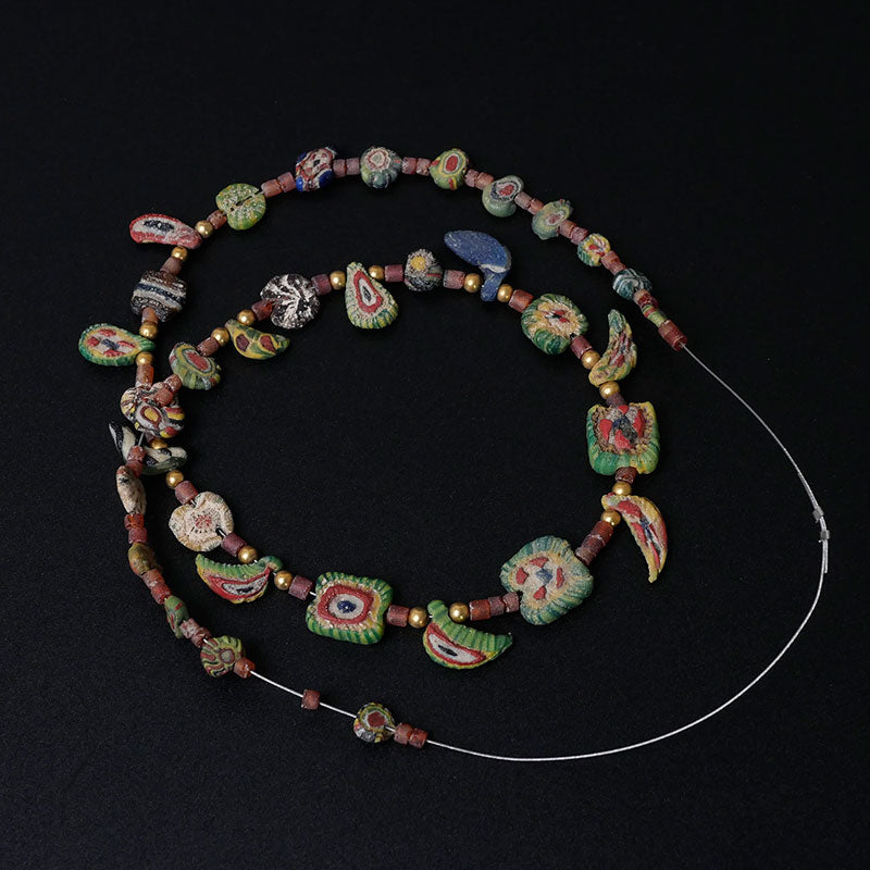 Filo di Perline a Mosaico