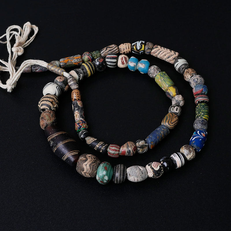 Нить древних исламских бусин