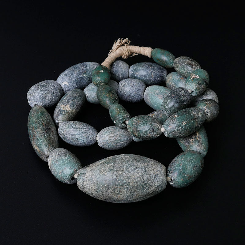 アマゾナイトビーズストランド