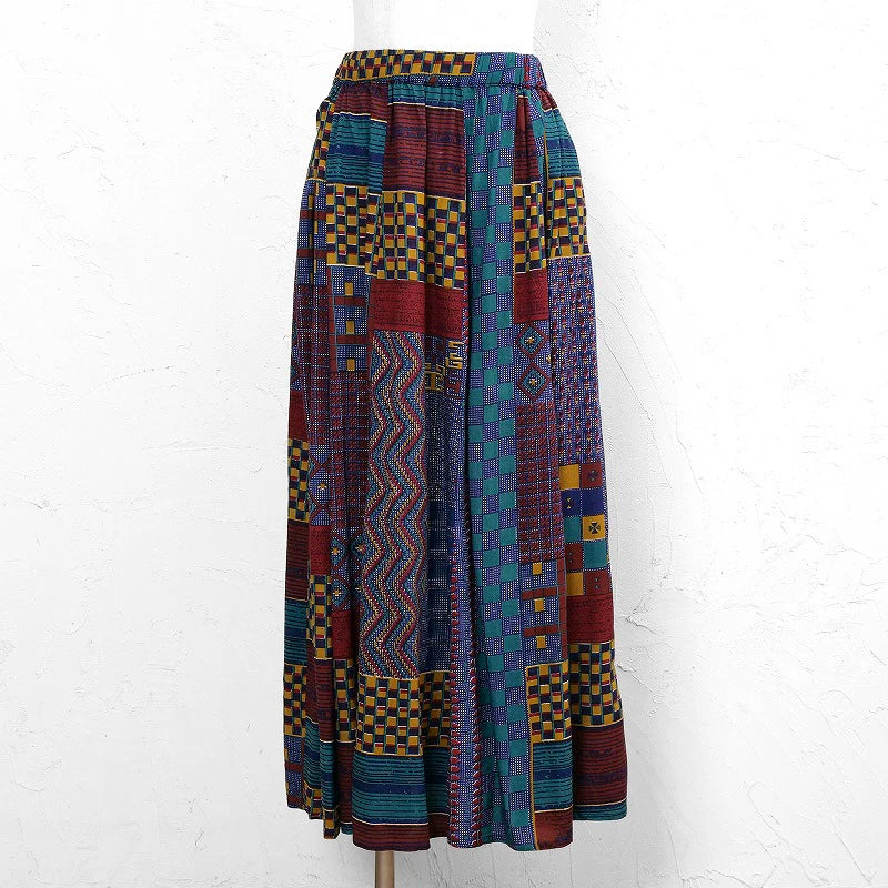 Rayon Vertical Seam Print Skirt