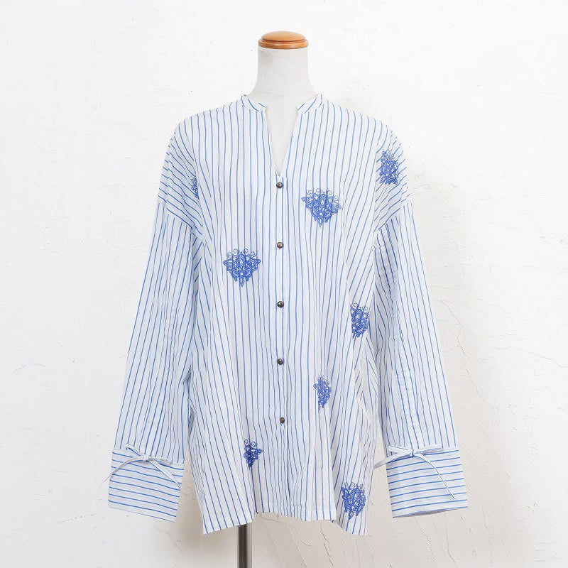 Cotton Stripe Flower Point Embroidery Blouse